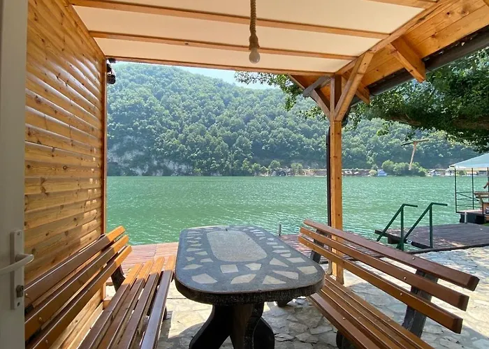 Kuca Na Jezeru Domavija Appartement