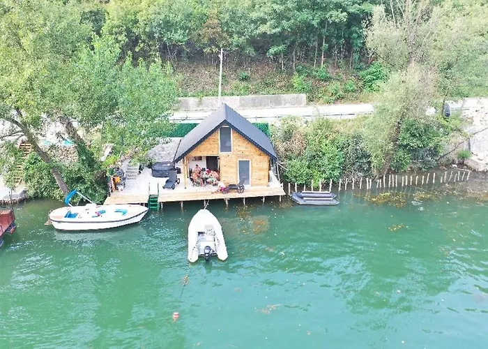 Kuca Na Jezeru Domavija Appartement